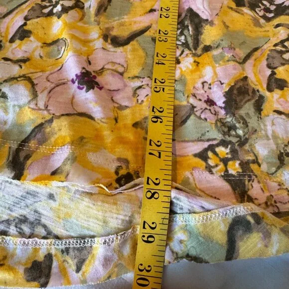 NWT CATO 26/28W Boho Floral Patchwork Eyelet Sleeve Mixed Media Raw Hem Top - Picture 12 of 12